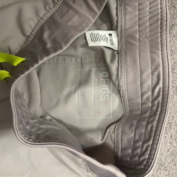 Figs Livingston Scrub Pants size XS/Tall - Picture 2 of 3